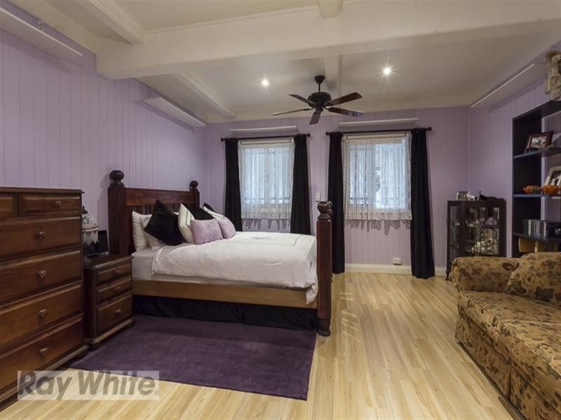 123 Pembroke Road, Coorparoo QLD 4151