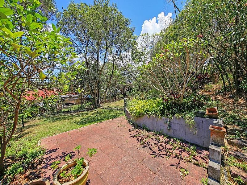 48 Hipwood Avenue, Coorparoo QLD 4151