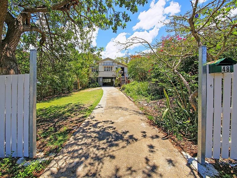 48 Hipwood Avenue, Coorparoo QLD 4151