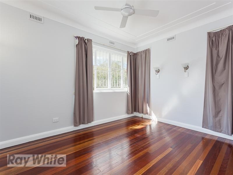 45 Coonara Street, Holland Park QLD 4121