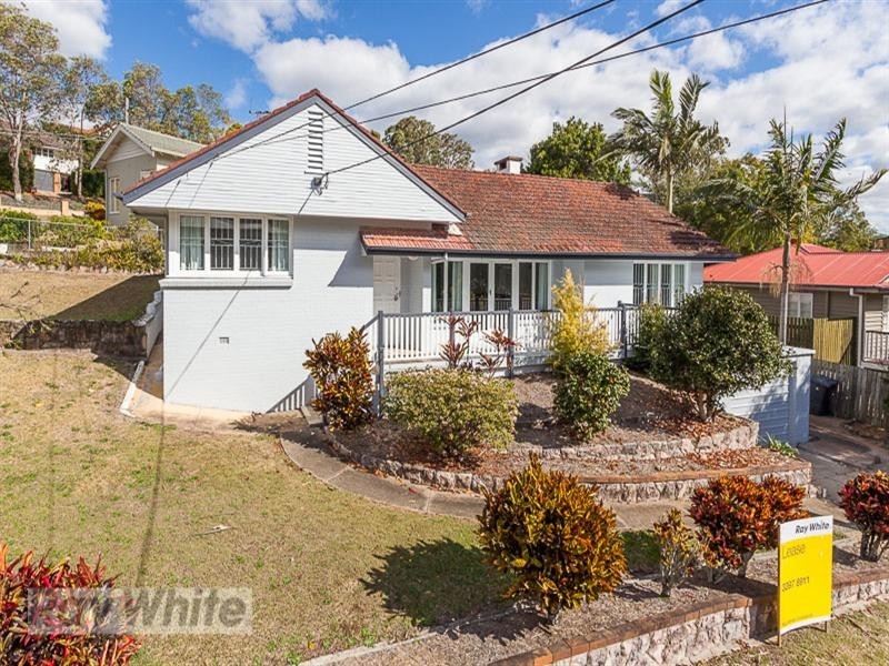 45 Coonara Street, Holland Park QLD 4121