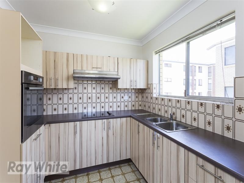 6/3 Robinson Street, Coorparoo QLD 4151