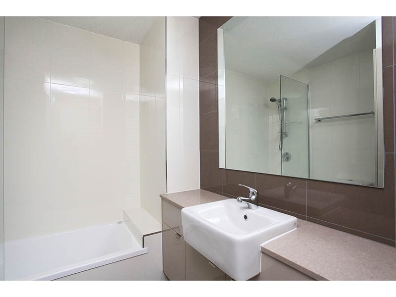 10/57 Gordon Street, Greenslopes QLD 4120