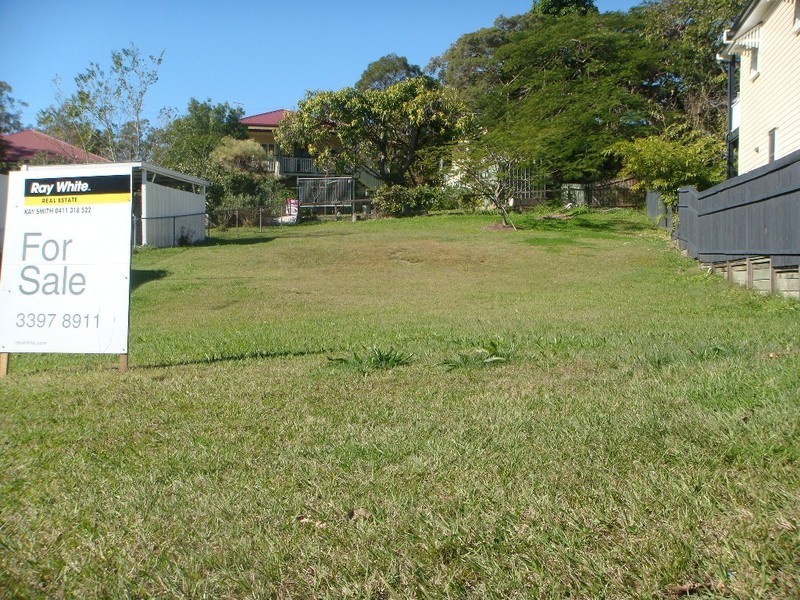 39 Arlington Street, Coorparoo QLD 4151