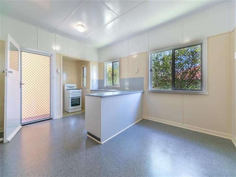 71 Mar Street, Holland Park QLD 4121