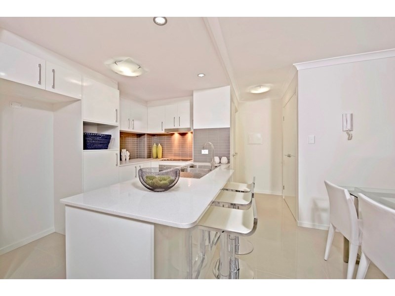 4/56 Nelson Street, Coorparoo QLD 4151