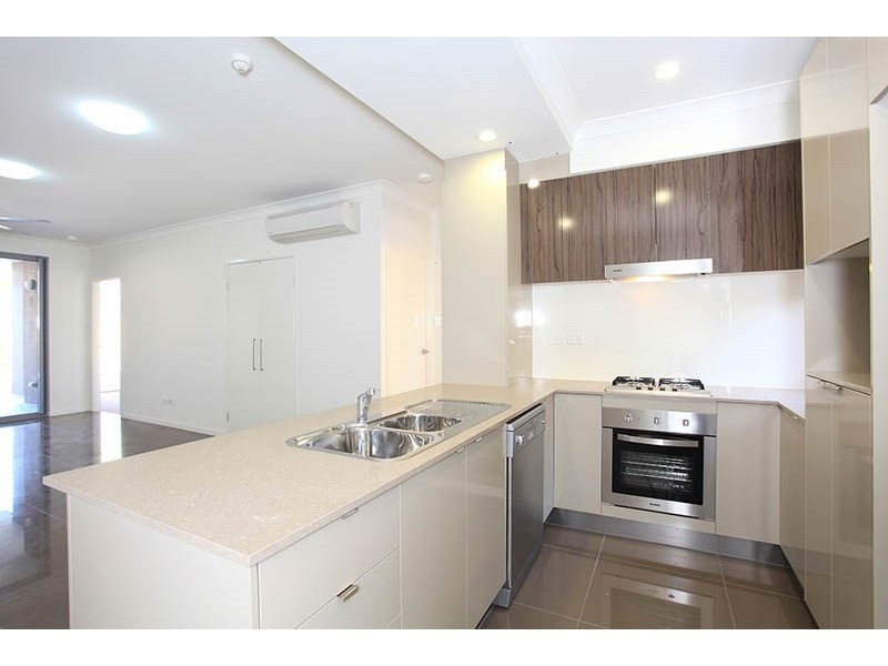 1/57 Gordon Street, Greenslopes QLD 4120