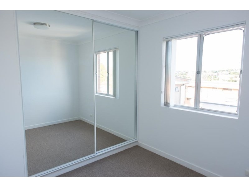 2/9 Rutland Street, Coorparoo QLD 4151