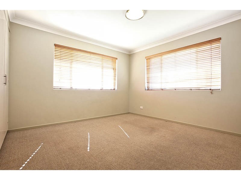 9/20 Kitchener Street, Coorparoo QLD 4151