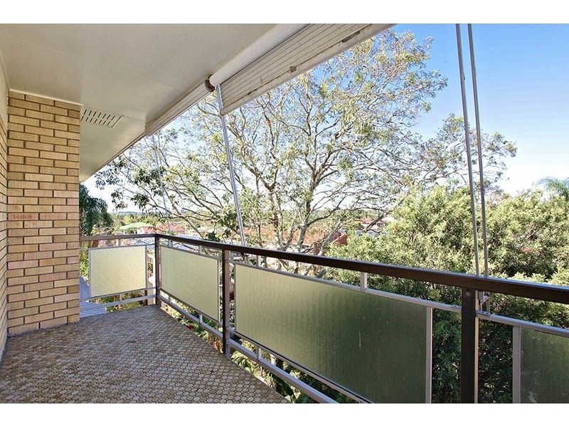 9/20 Kitchener Street, Coorparoo QLD 4151