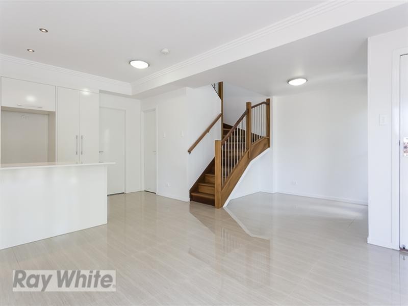 2/38 Preston Road, Carina QLD 4152