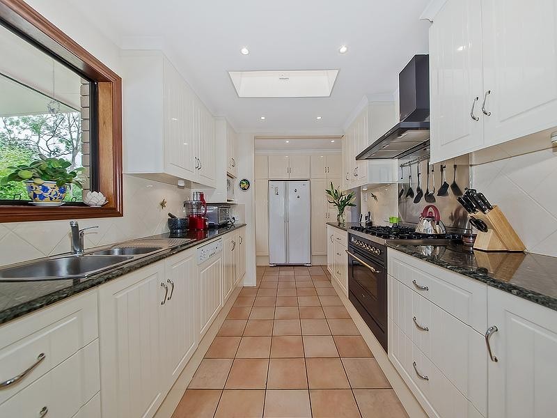 60 Park Street, Coorparoo QLD 4151