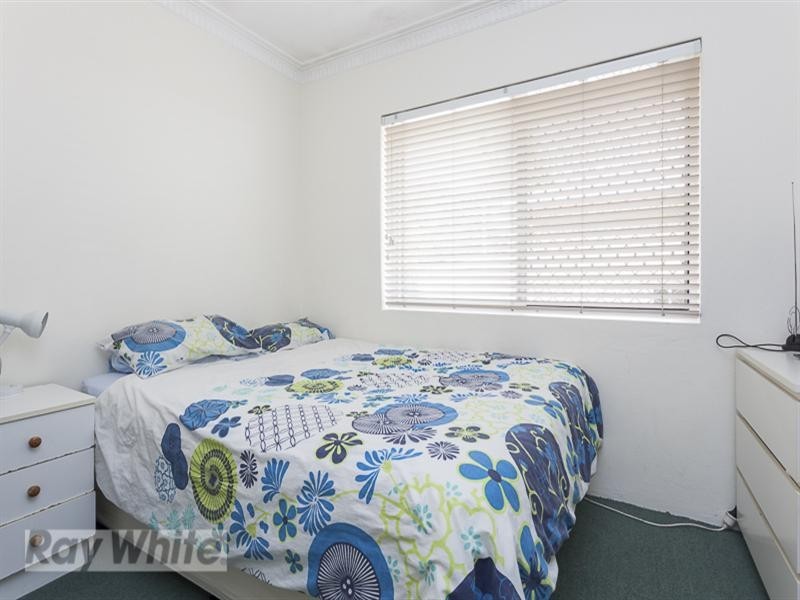 131 Pembroke Road/ 19 Nicklin Street, Coorparoo QLD 4151