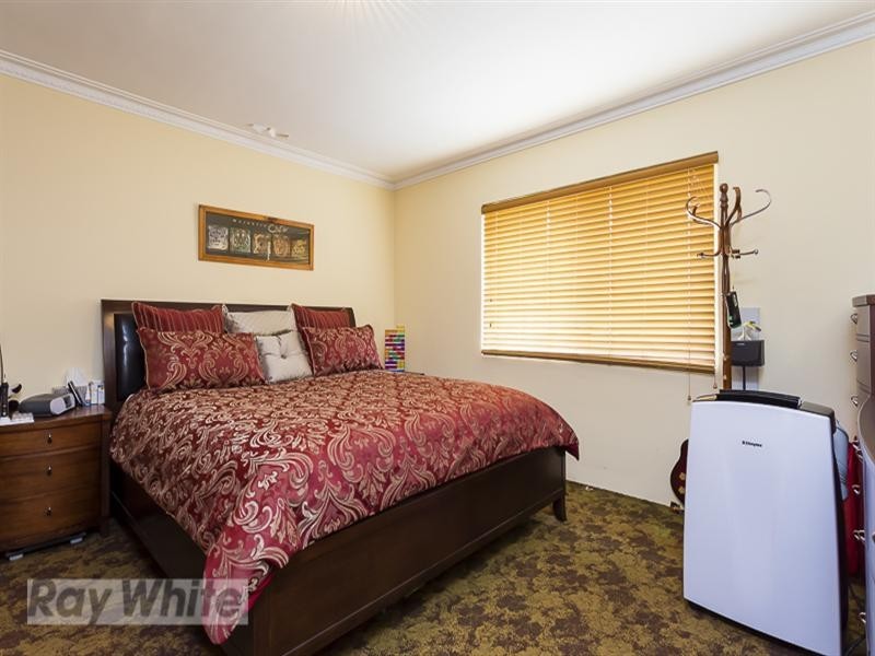 131 Pembroke Road/ 19 Nicklin Street, Coorparoo QLD 4151