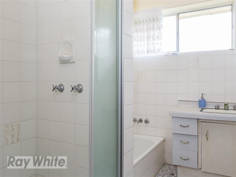 131 Pembroke Road/ 19 Nicklin Street, Coorparoo QLD 4151