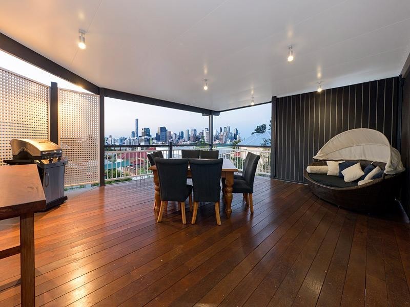 8 Frith Street, Highgate Hill QLD 4101