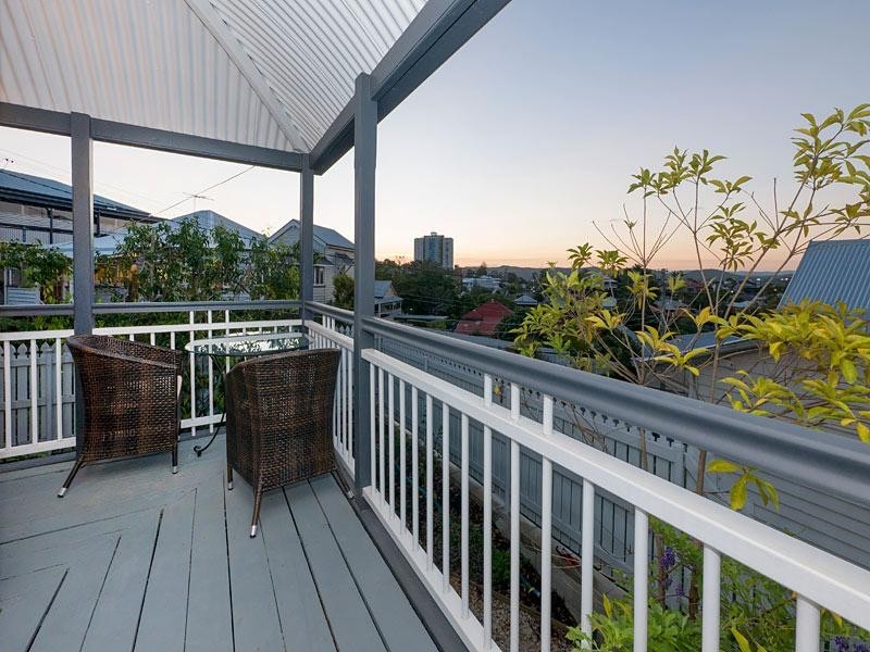 8 Frith Street, Highgate Hill QLD 4101