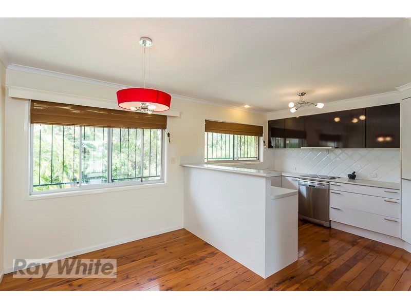 11 Ara Street, Camp Hill QLD 4152