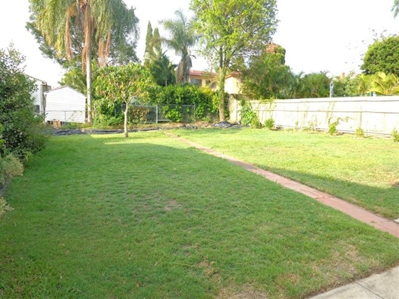 50 Lewis Street, Camp Hill QLD 4152