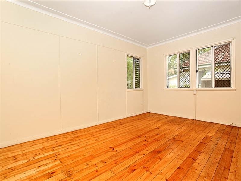 14 Pond Street, Mount Gravatt East QLD 4122