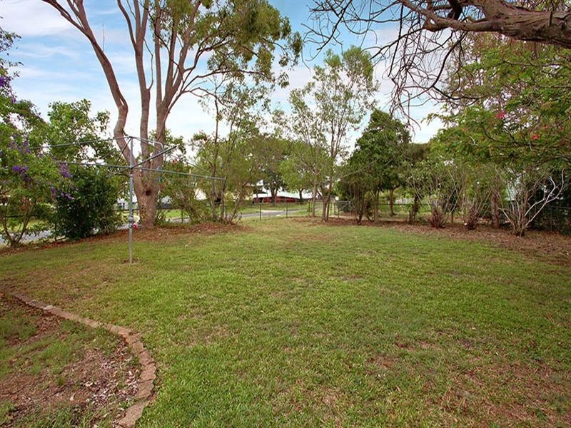 14 Pond Street, Mount Gravatt East QLD 4122