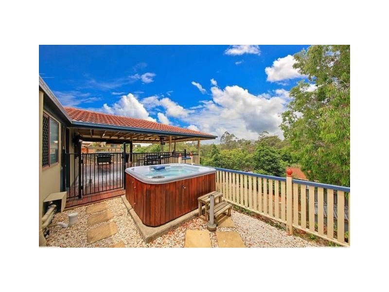 14 Picasso Street, Carina QLD 4152