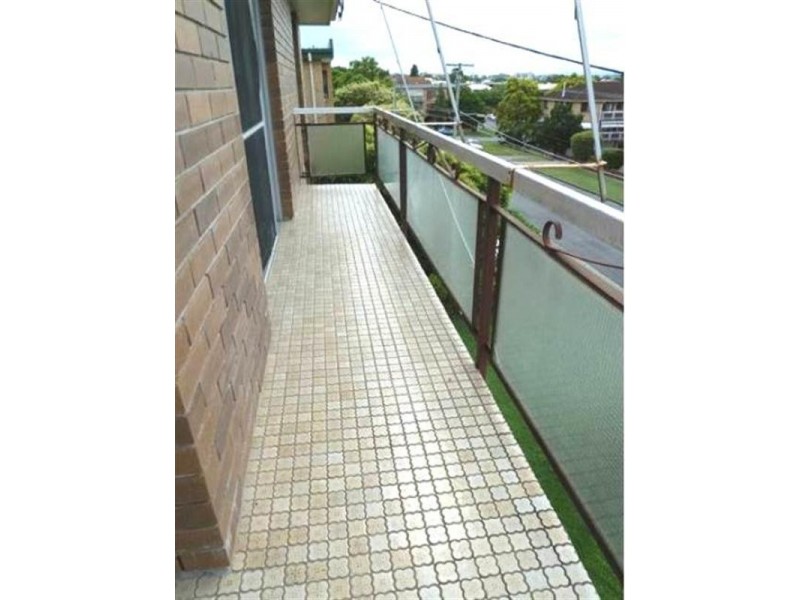 4/15 Weston Street, Coorparoo QLD 4151