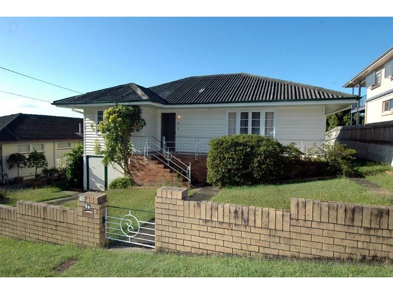 86 Newman Avenue, Camp Hill QLD 4152