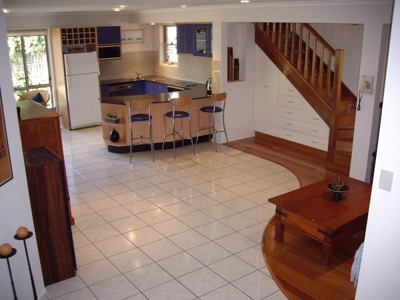 367 Nursery Road, Holland Park QLD 4121