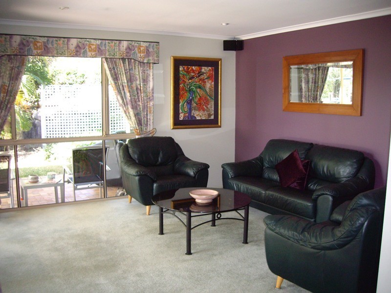 367 Nursery Road, Holland Park QLD 4121