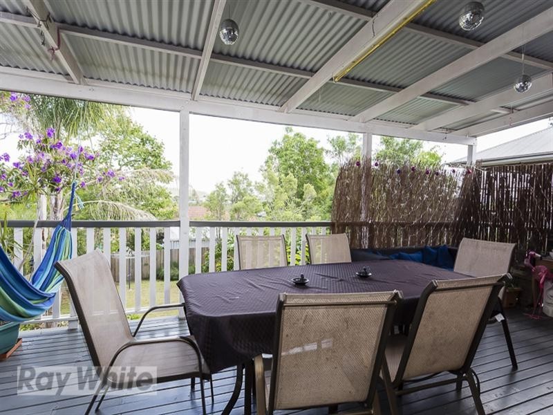 85 Reuben Street, Holland Park QLD 4121