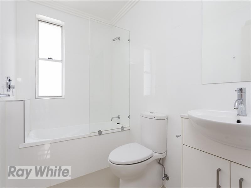 1/15 Halstead Street, Coorparoo QLD 4151