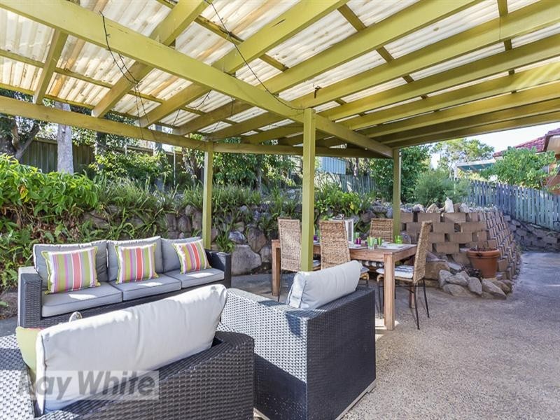 27 Picasso Street, Carina QLD 4152