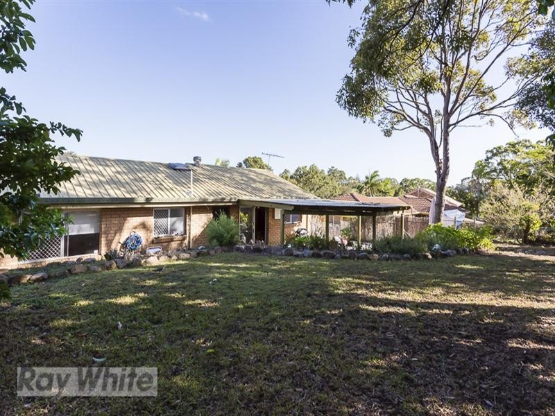 27 Picasso Street, Carina QLD 4152