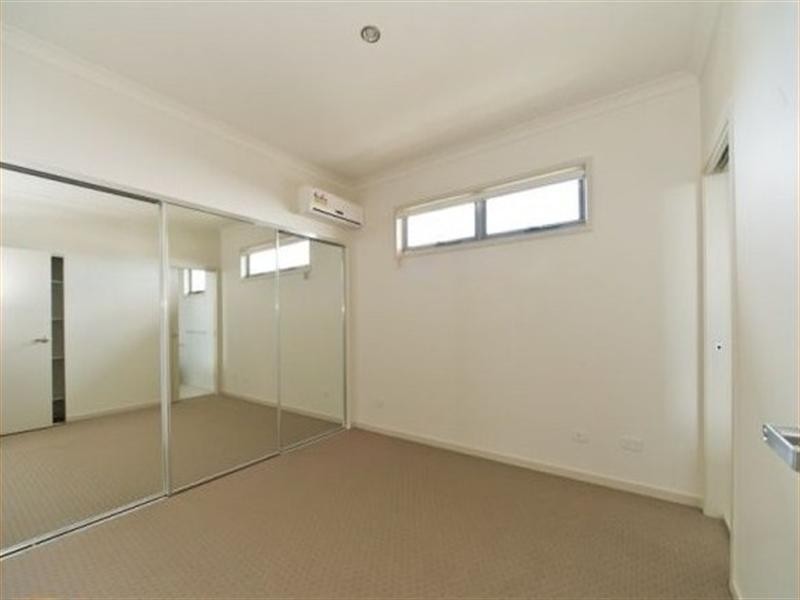 4/96 Broadway Street, Carina QLD 4152