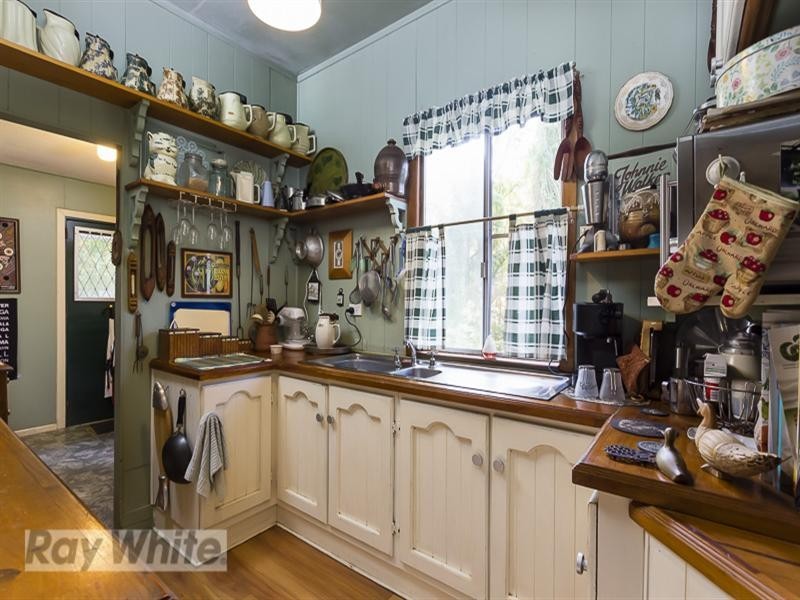 32 Lade Street, Coorparoo QLD 4151