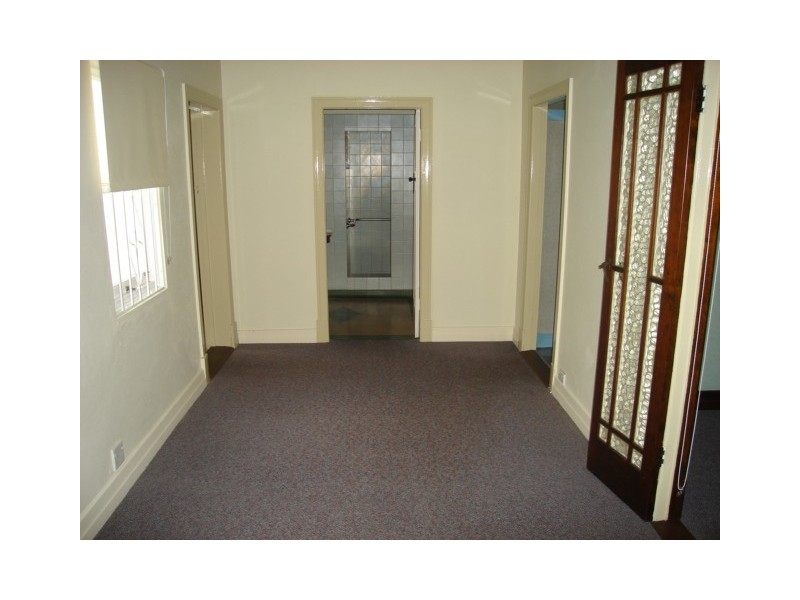 25 Newman Avenue, Camp Hill QLD 4152