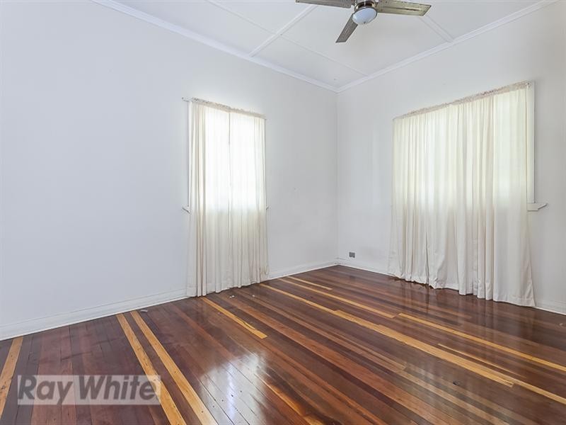 36 Cambridge Street, Carina Heights QLD 4152