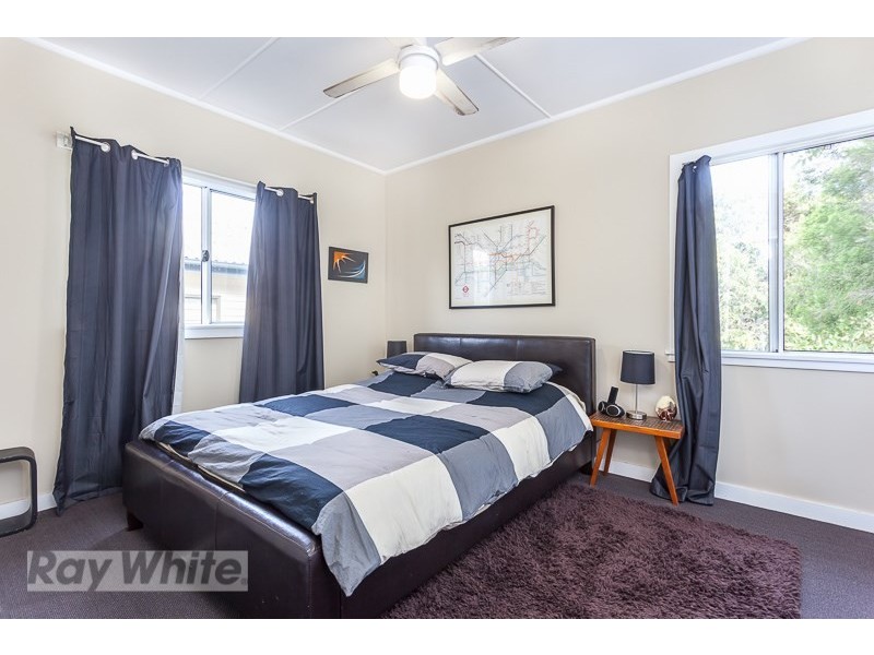 31 Durimbil Street, Camp Hill QLD 4152