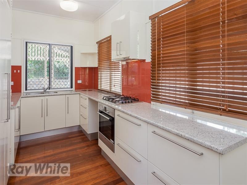 60 Wills Street, Coorparoo QLD 4151