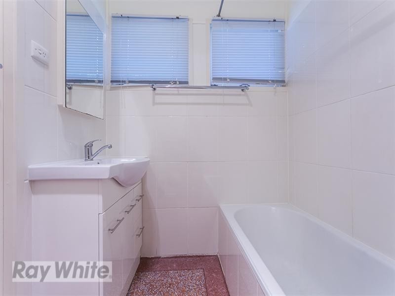 60 Wills Street, Coorparoo QLD 4151