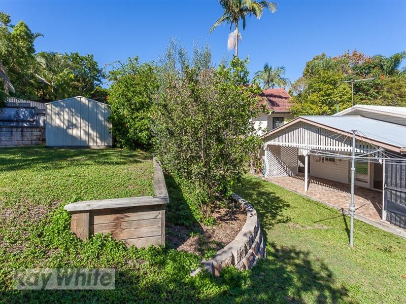 60 Wills Street, Coorparoo QLD 4151
