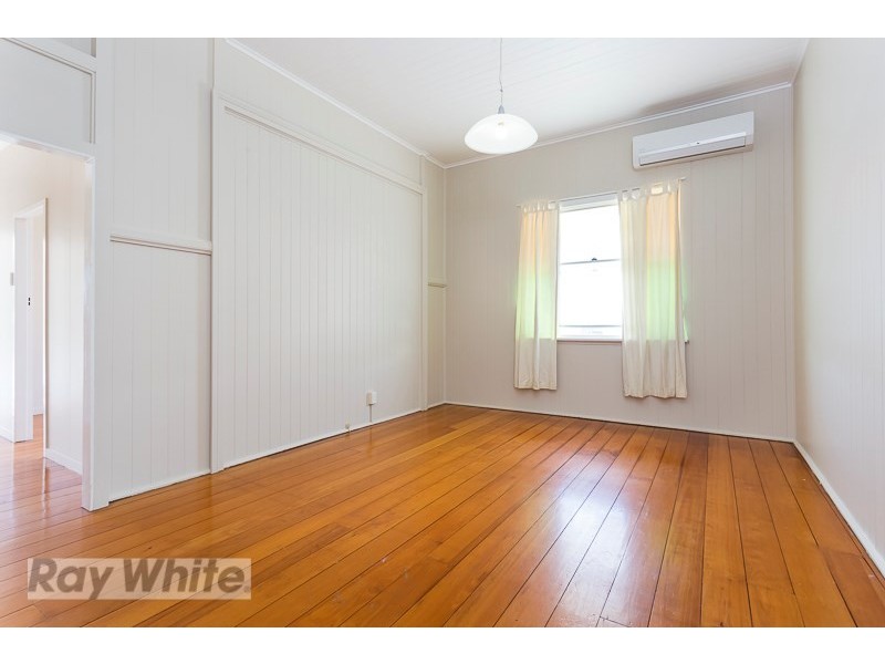 1215 Stanley Street East, Coorparoo QLD 4151