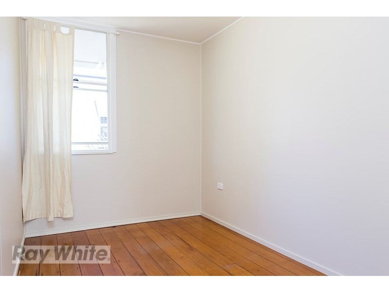 1215 Stanley Street East, Coorparoo QLD 4151