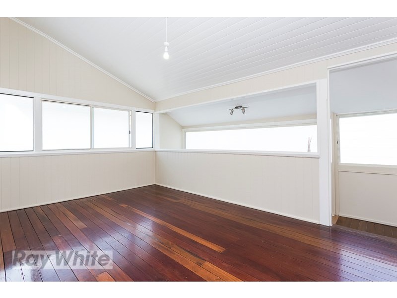 1215 Stanley Street East, Coorparoo QLD 4151