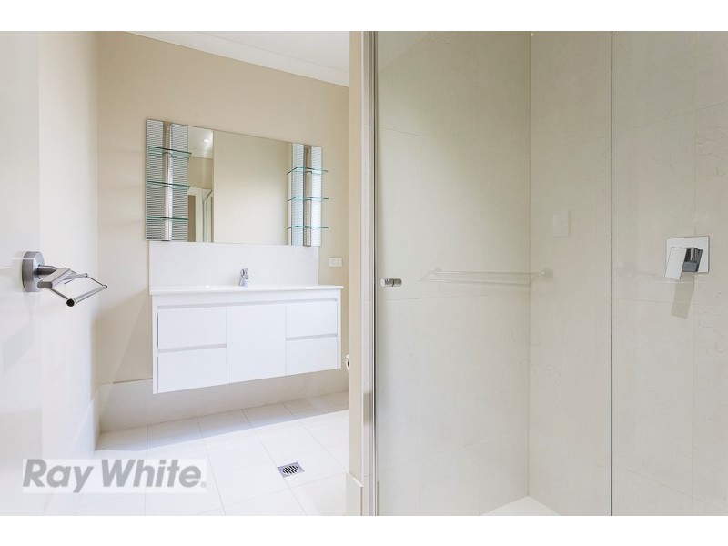 1215 Stanley Street East, Coorparoo QLD 4151