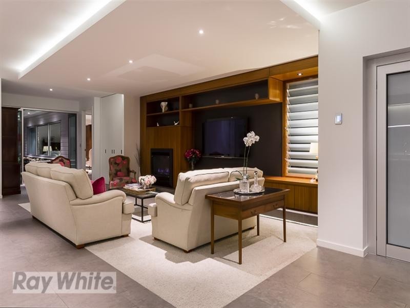 103 Crescent Road, Hamilton QLD 4007