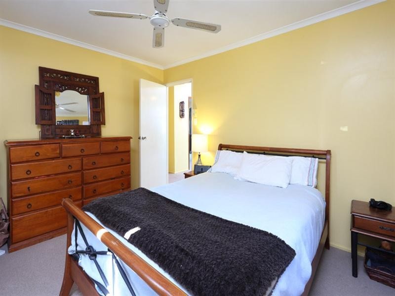 42 Abbott Street, Camp Hill QLD 4152