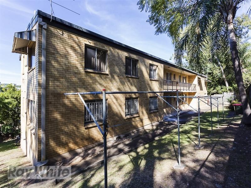 6/42 Pembroke Road, Coorparoo QLD 4151