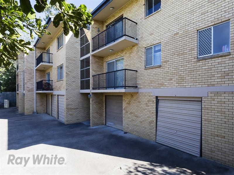 3/42 Pembroke Road, Coorparoo QLD 4151